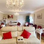 Rockfield Manor B&b,