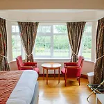 Rockfield Manor B&b,