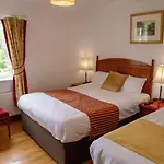 Rockfield Manor B&b,