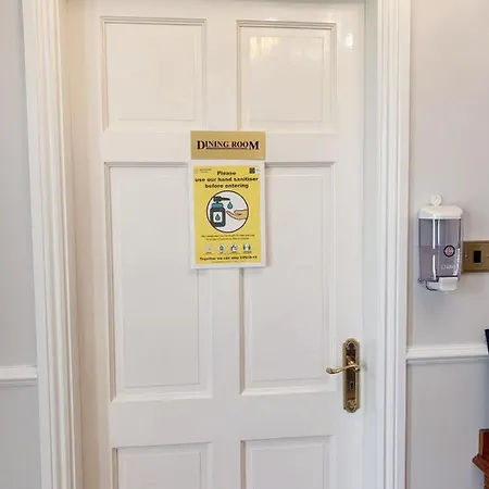 Rockfield Manor B&b, ベッド・アンド・ブレックファスト クノック