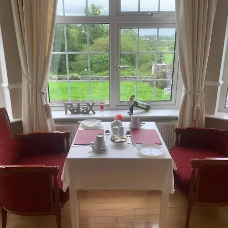 住宿加早餐酒店 Rockfield Manor B&b, 诺克