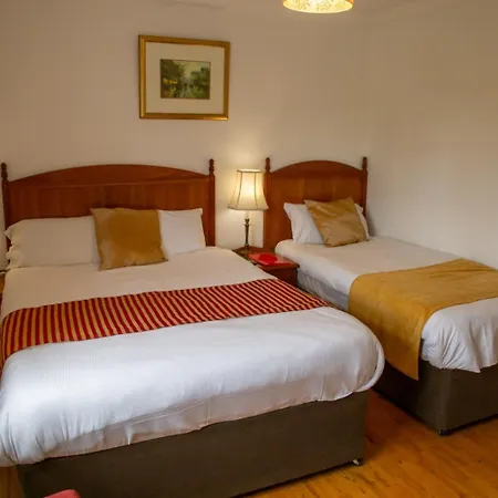 住宿加早餐酒店 Rockfield Manor B&b,
