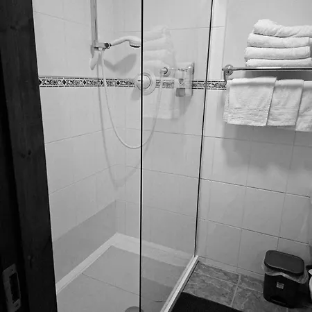 Rockfield Manor B&b, Отель типа 