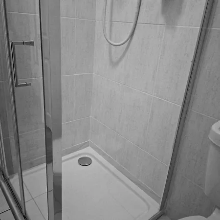 Oda ve Kahvaltı Rockfield Manor B&b,
