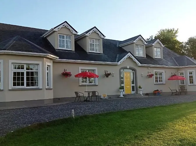 Rockfield Manor B&b, Couette-café 5*