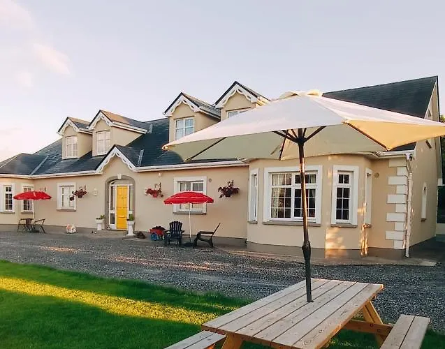 Rockfield Manor B&b, Couette-café 5*