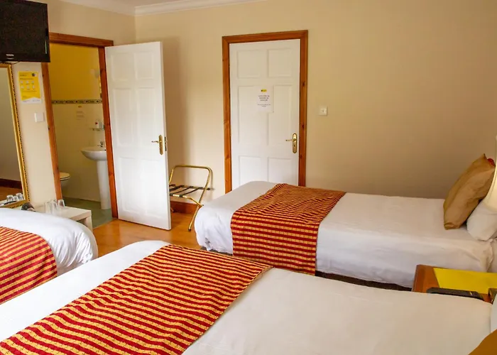 Rockfield Manor B&b,